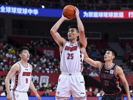 为什么强调中锋丨中锋为什么是球队核心,中锋需要哪些技能,现代篮球中锋如何转型