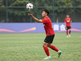 什么是持球三位斜角球,斜角球怎么打,持球三位斜角球战术要点,如何防守斜角球