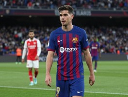 巴萨球员宋,他为何离开阿森纳,在巴萨表现如何,退役后现状怎样