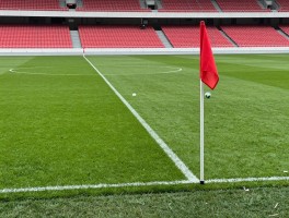 足球比赛的角球区是指什么,角球区规则有哪些,角旗杆高度有规定吗,角球直接破门算得分吗