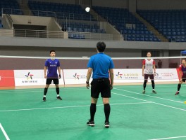 毽子球边裁,如何正确判断出界球,边裁与主裁如何配合