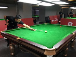 什么是直角球运动图片，台球直角球原理是什么,如何打好直角球,体育运动角度分析