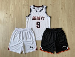 篮球服挑选指南丨篮球服什么面料好,篮球服尺码如何选择,篮球服品牌有哪些推荐