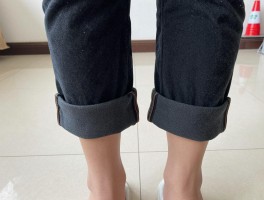 永济裁裤边，裤脚总抽起来怎么回事,裁裤边预留几厘米最合身