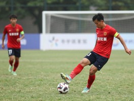 踢球是技术犯规吗为什么,什么情况算违例,判罚标准是什么,如何避免踢球违例