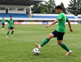 踢足球什么是角球技术呢,角球怎么踢得准,角球战术有哪些,如何防守角球