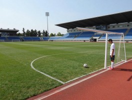 为什么点角球是圆的直径，角球区弧线怎么画,足球几何学解析,角球发球技巧