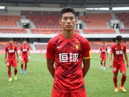 恒大广东籍球员,有哪些代表人物,谁是最成功传奇,为何说他们承载南派足球希望