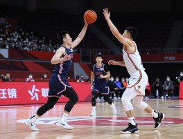 篮球双人挡拆是什么意思,和单人挡拆有什么区别,经典战术怎么跑