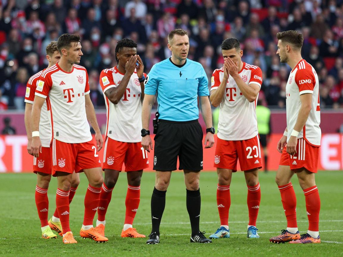 拜仁球员抗议,裁判尺度如何把握,VAR技术带来哪些改变,球员情绪如何影响球队 拜仁球员抗议,裁判尺度如何把握,VAR技术带来哪些改变,球员情绪如何影响球队