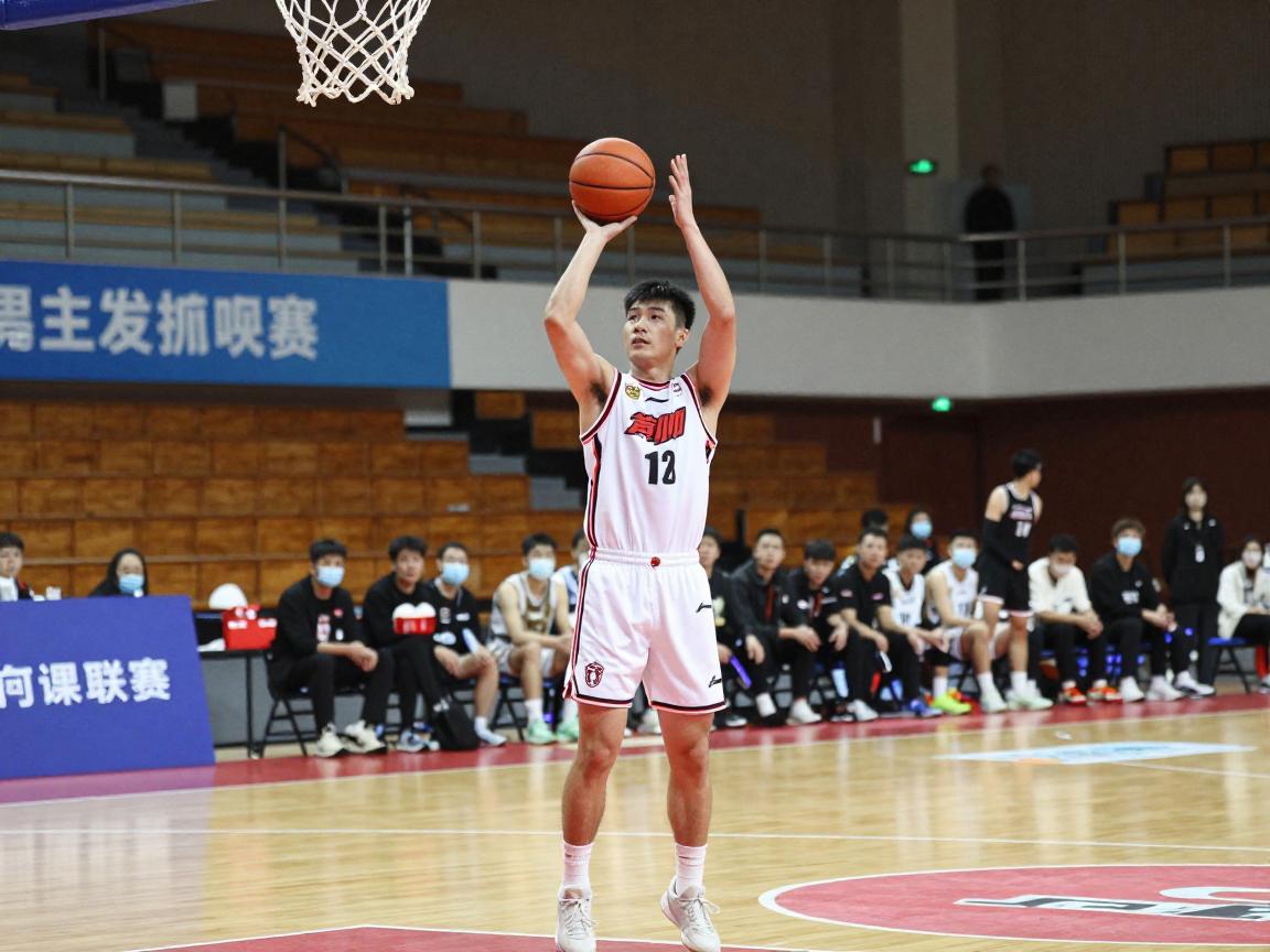 黄帅篮球,黄帅CUBA表现如何,他现在做什么工作,篮球对他职业发展有什么影响 黄帅篮球,黄帅CUBA表现如何,他现在做什么工作,篮球对他职业发展有什么影响