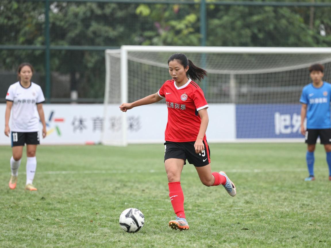 女生发定点球,如何提高准确度,训练方法有哪些,心理怎么调整 女生发定点球,如何提高准确度,训练方法有哪些,心理怎么调整