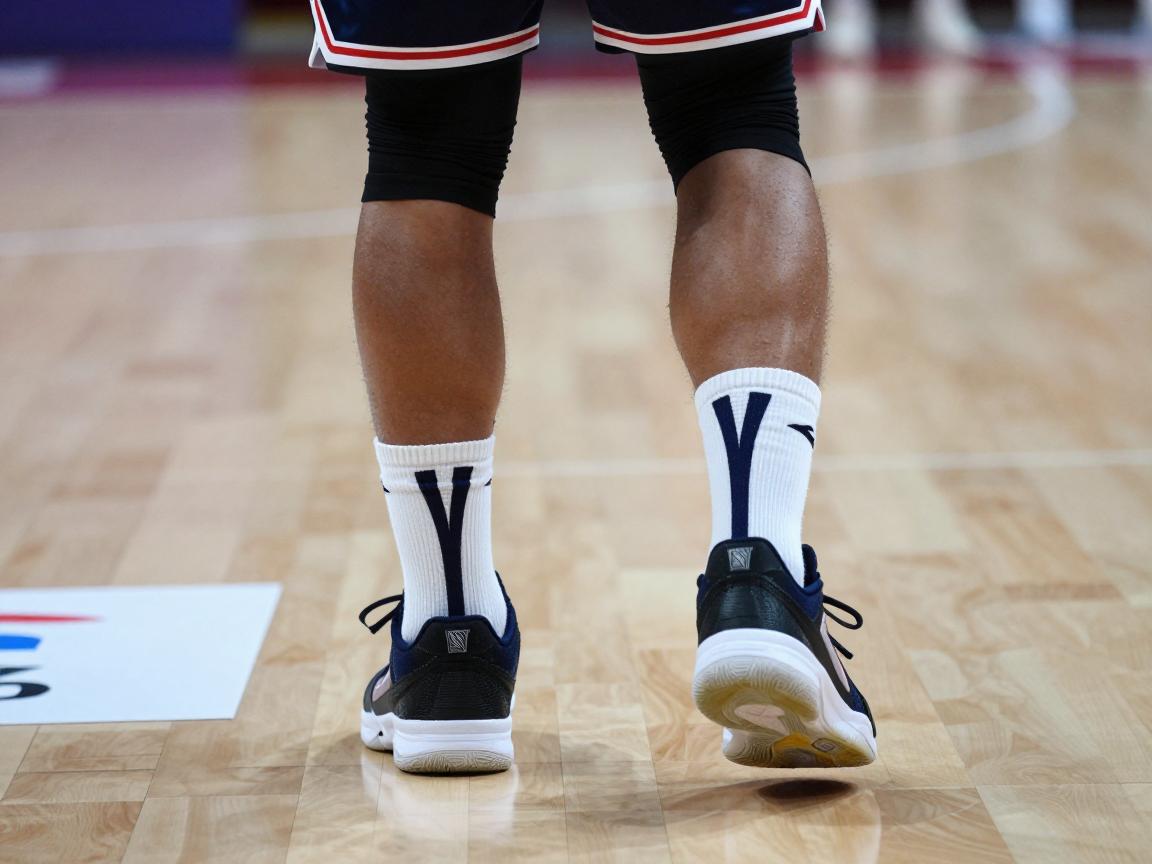 走步篮球规则是什么意思,如何判断,中枢脚怎么确定,走步常见情况有哪些 走步篮球规则是什么意思,如何判断,中枢脚怎么确定,走步常见情况有哪些