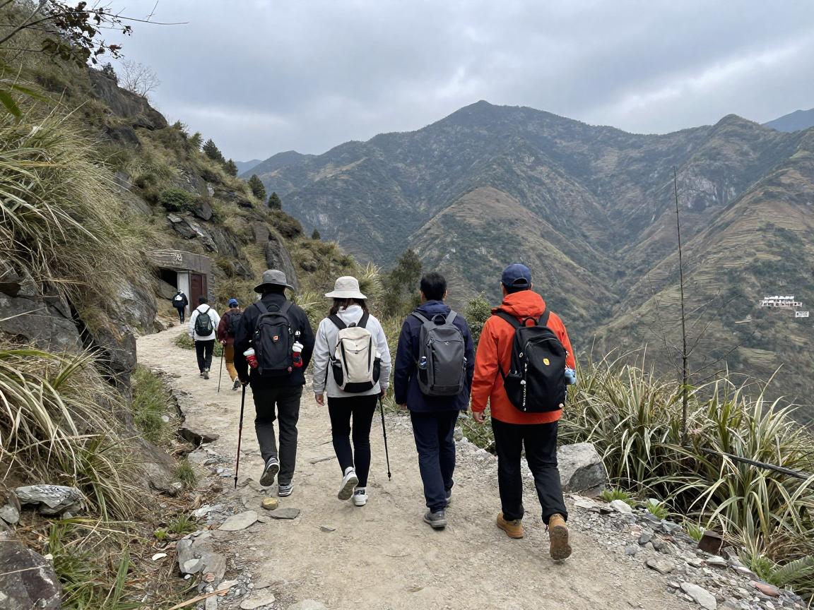 徒步綦江中锋路线怎么选,中峰镇有哪些徒步景点,徒步装备如何选择,中峰镇徒步最佳季节 徒步綦江中锋路线怎么选,中峰镇有哪些徒步景点,徒步装备如何选择,中峰镇徒步最佳季节