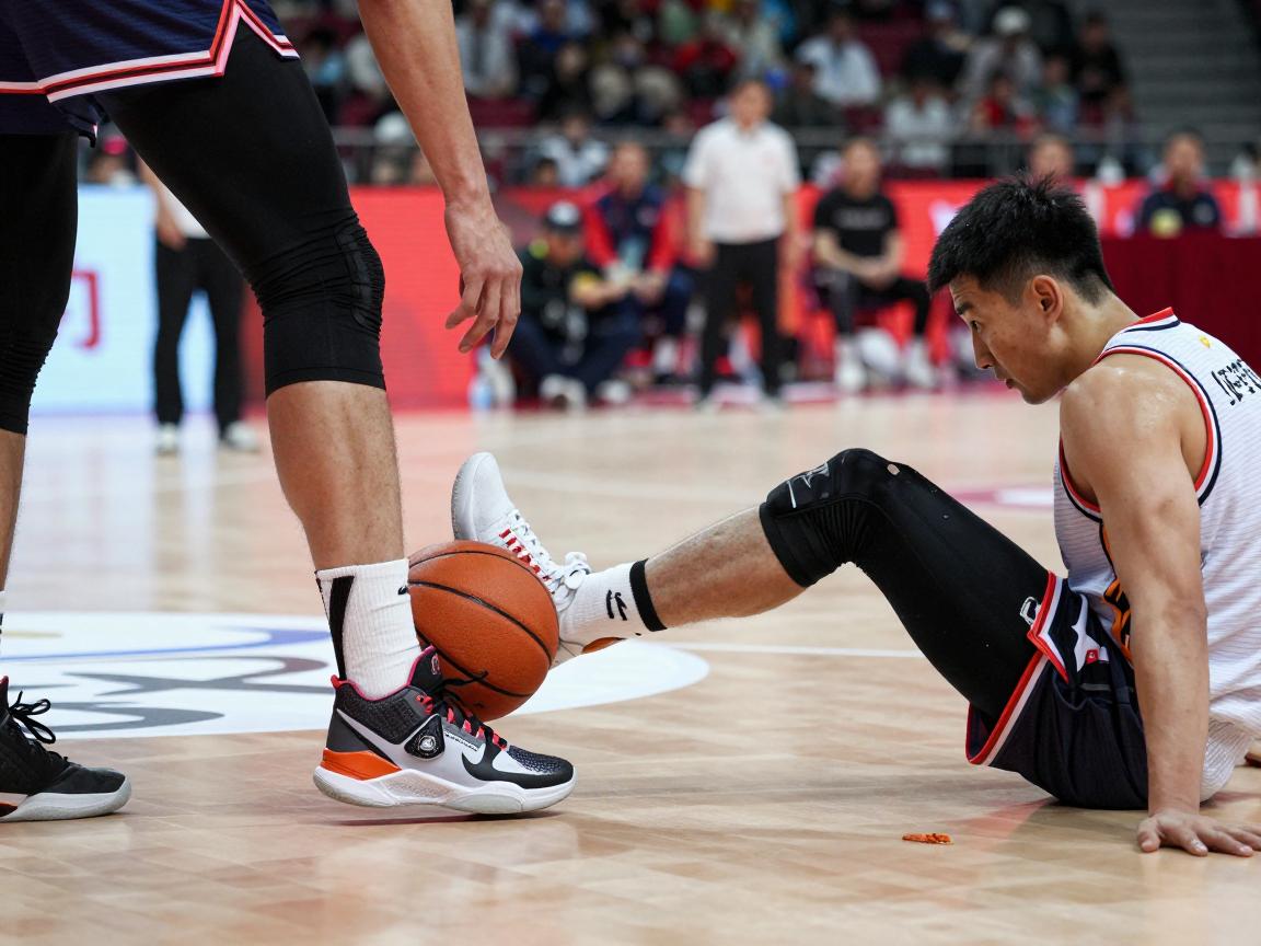 篮球垫脚的伤害有多大,为何导致骨折韧带撕裂,如何紧急处理,怎样有效预防 篮球垫脚的伤害有多大,为何导致骨折韧带撕裂,如何紧急处理,怎样有效预防