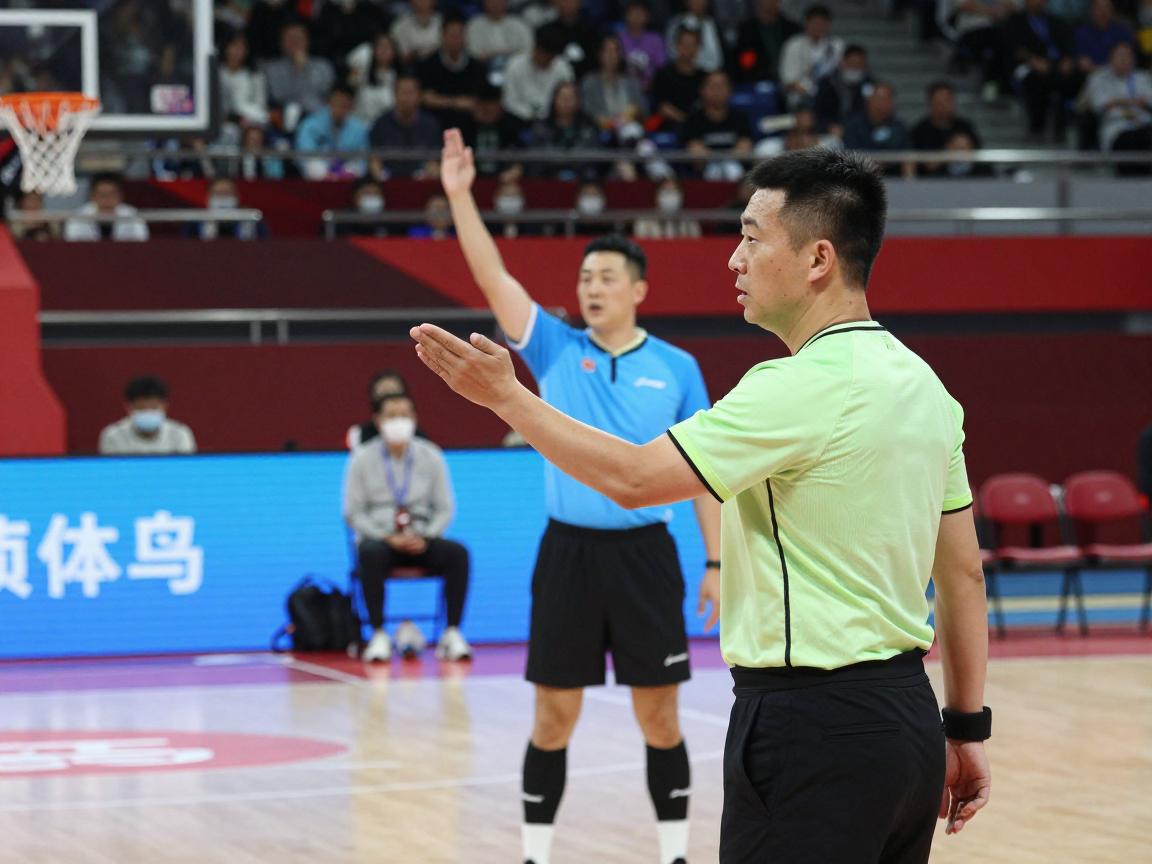 什么是技术犯规如何判断,技术犯规罚球几次,裁判手势什么样,和违体犯规有什么区别 什么是技术犯规如何判断,技术犯规罚球几次,裁判手势什么样,和违体犯规有什么区别