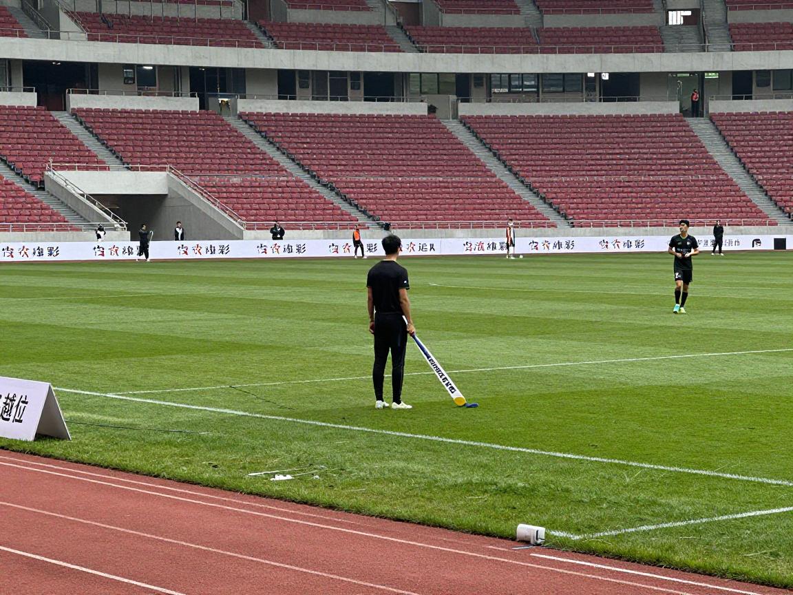 禁区和越位到底是什么意思,判罚规则有哪些,如何快速判断越位 禁区和越位到底是什么意思,判罚规则有哪些,如何快速判断越位