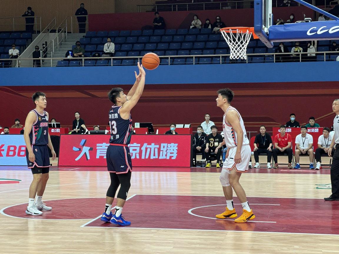 篮球阻三,如何避免阻挡犯规,三秒违例怎么判,防守站位技巧 篮球阻三,如何避免阻挡犯规,三秒违例怎么判,防守站位技巧