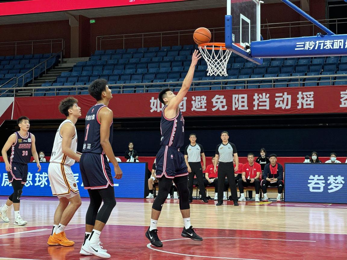 篮球阻三,如何避免阻挡犯规,三秒违例怎么判,防守站位技巧 篮球阻三,如何避免阻挡犯规,三秒违例怎么判,防守站位技巧