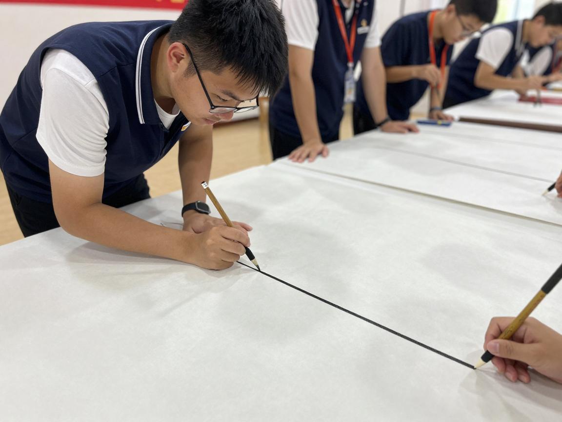 中锋拉长线条,中锋拉长线条怎么练,中锋拉长线条有什么用,中锋拉长线条训练方法 中锋拉长线条,中锋拉长线条怎么练,中锋拉长线条有什么用,中锋拉长线条训练方法