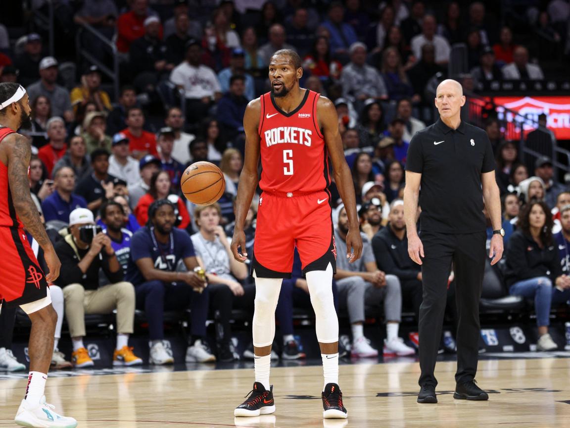 火箭现在的球员丨杜兰特加盟如何改变阵容,新赛季能走多远,乌度卡战术有何特点? 火箭现在的球员丨杜兰特加盟如何改变阵容,新赛季能走多远,乌度卡战术有何特点?