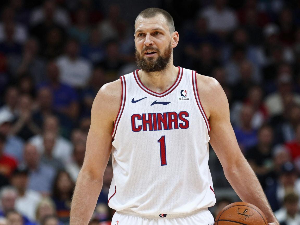 最高中锋,NBA历史最高中锋是谁,足坛现役最高中锋身价多少,最高中锋身高要求是什么 最高中锋,NBA历史最高中锋是谁,足坛现役最高中锋身价多少,最高中锋身高要求是什么