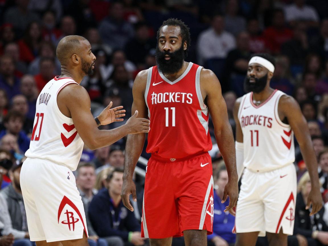 火箭球员保罗,何时加入火箭,和哈登配合如何,西决表现怎样,为何离开火箭 火箭球员保罗,何时加入火箭,和哈登配合如何,西决表现怎样,为何离开火箭