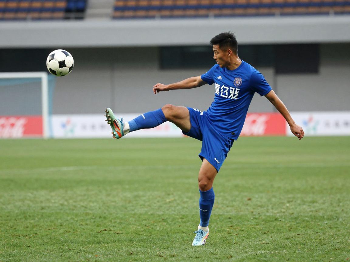 足球什么是反角球技术,反角球怎么踢出弧线,反角球战术怎么应用,反角球和普通角球区别 足球什么是反角球技术,反角球怎么踢出弧线,反角球战术怎么应用,反角球和普通角球区别