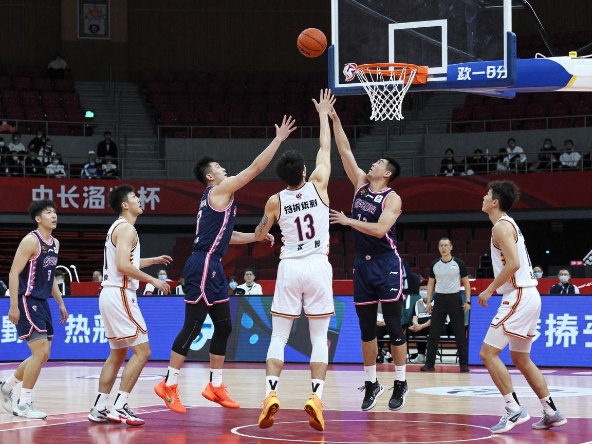 篮球赛拆挡是什么意思,挡拆战术如何正确执行,挡拆配合有几种变化 篮球赛拆挡是什么意思,挡拆战术如何正确执行,挡拆配合有几种变化