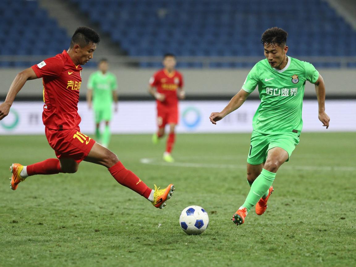 角球是属于点球吗为什么,角球和点球判罚条件有什么不同,角球与点球在战术上如何选择 角球是属于点球吗为什么,角球和点球判罚条件有什么不同,角球与点球在战术上如何选择