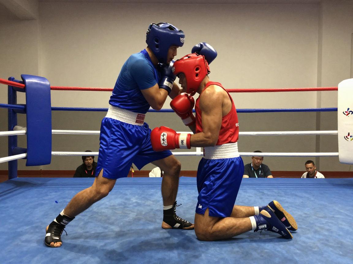 什么是拳击打技术犯规呢,哪些动作算击打犯规,搂抱犯规怎么判定,倒地数秒规则是什么 什么是拳击打技术犯规呢,哪些动作算击打犯规,搂抱犯规怎么判定,倒地数秒规则是什么