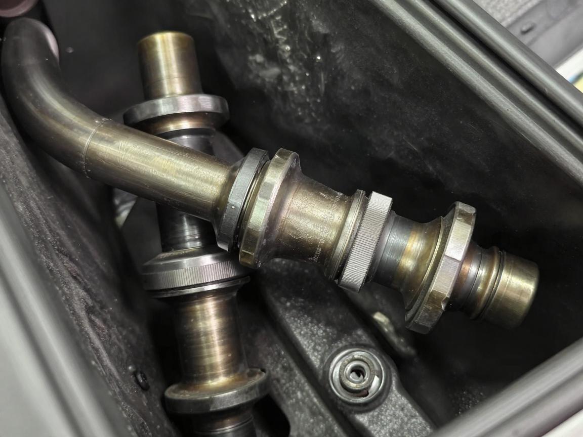 什么是羊角球头,羊角球头坏了有什么症状,汽车转向节作用是什么,球头磨损如何判断 什么是羊角球头,羊角球头坏了有什么症状,汽车转向节作用是什么,球头磨损如何判断