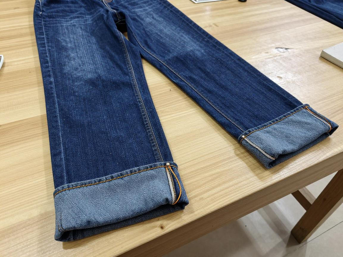 新绛裁裤边,裁缝店改裤长贵?裤子长了怎么裁边不剪坏 新绛裁裤边,裁缝店改裤长贵?裤子长了怎么裁边不剪坏