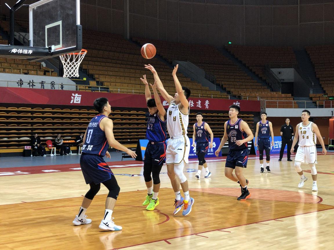 篮球突分战术,如何破解联防,训练方法有哪些,实战案例解析 篮球突分战术,如何破解联防,训练方法有哪些,实战案例解析