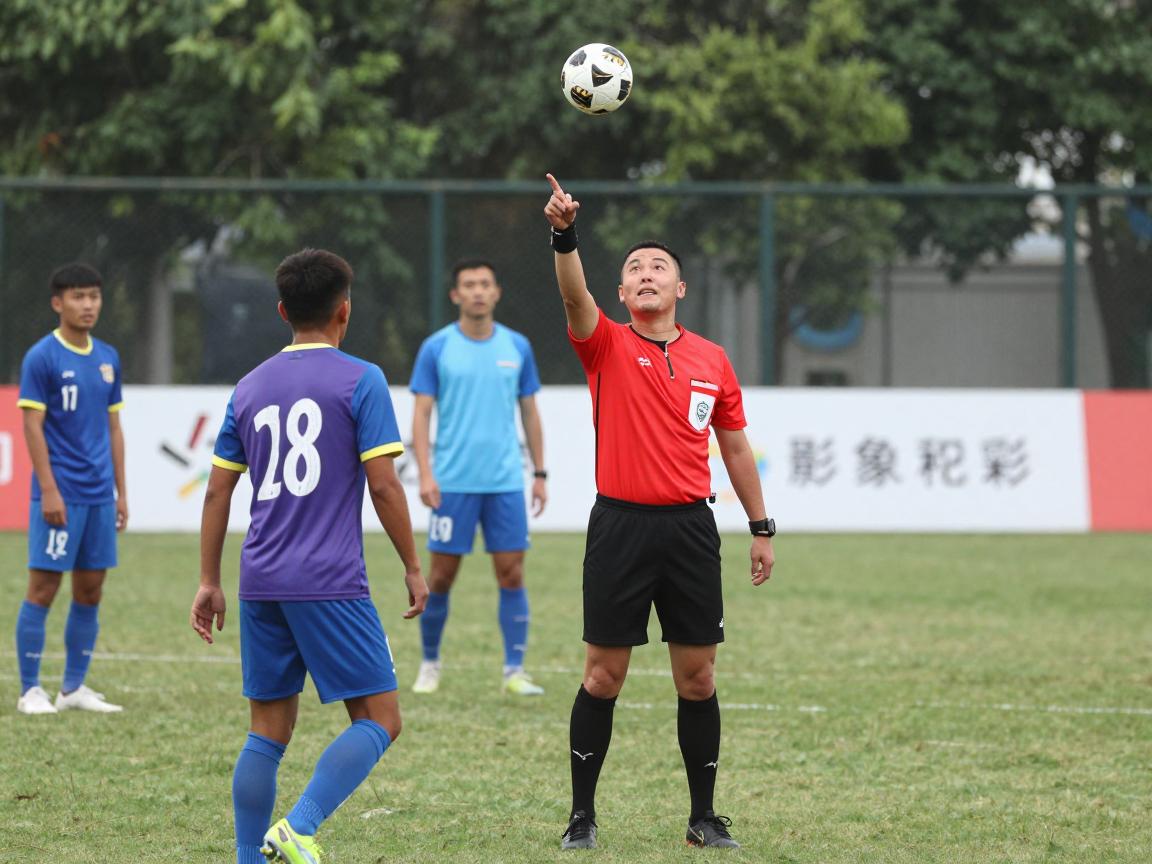 球打在边裁脸上,算犯规还是意外?责任如何认定,现场怎样应急处理 球打在边裁脸上,算犯规还是意外?责任如何认定,现场怎样应急处理