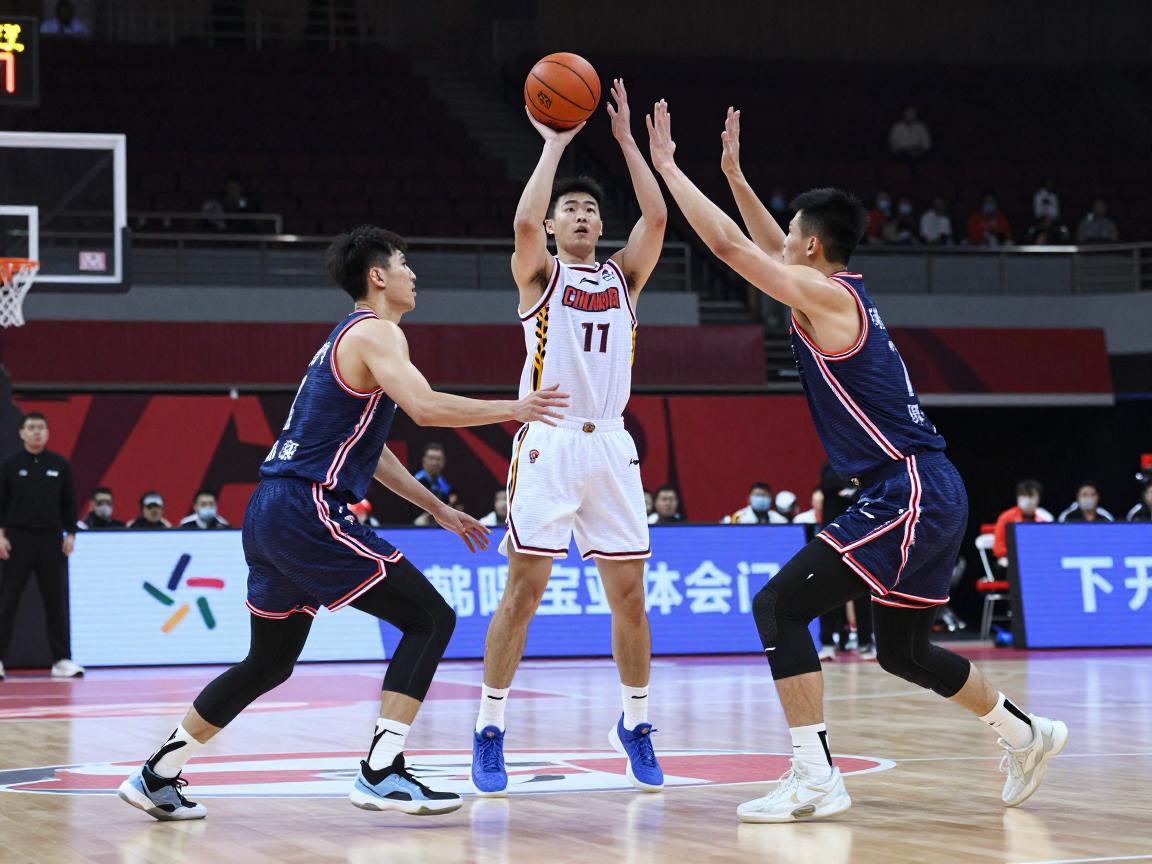 三人篮球战术秘籍,如何破解人盯人防守,怎样进行挡拆配合,防守策略如何选择 三人篮球战术秘籍,如何破解人盯人防守,怎样进行挡拆配合,防守策略如何选择