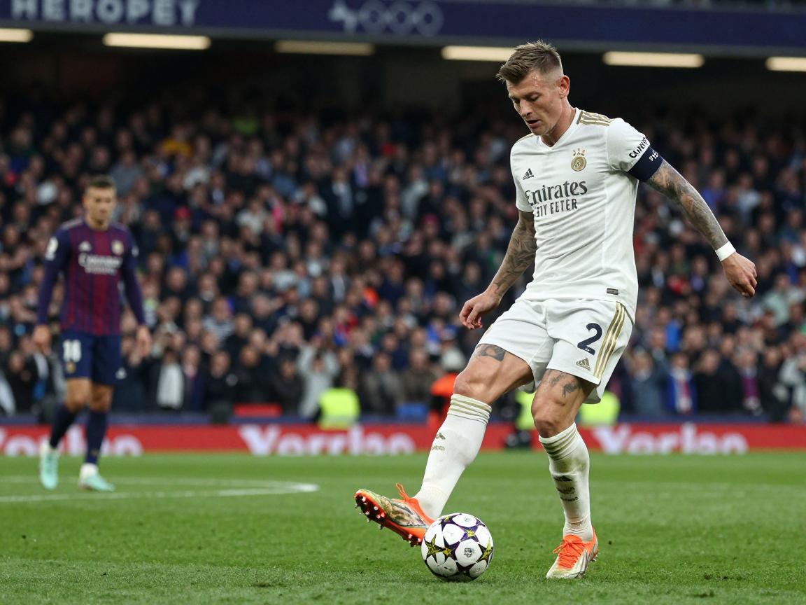 克罗斯为什么是角球王,角球助攻多少个,脚法有什么独到之处,战术价值如何体现 克罗斯为什么是角球王,角球助攻多少个,脚法有什么独到之处,战术价值如何体现