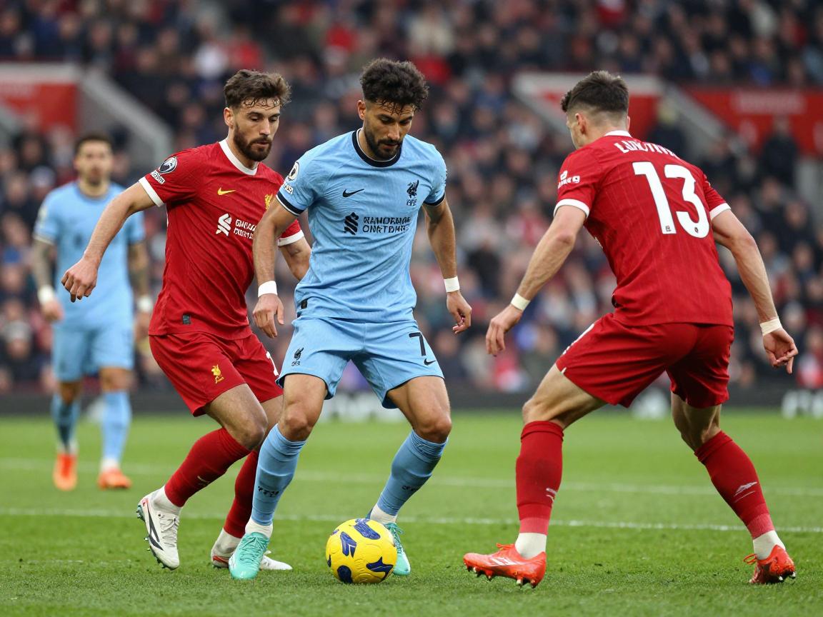 詹俊进攻有利丨如何抓住攻守转换机会,边路传中怎样破密集防守,利物浦进攻体系有哪些特点 詹俊进攻有利丨如何抓住攻守转换机会,边路传中怎样破密集防守,利物浦进攻体系有哪些特点