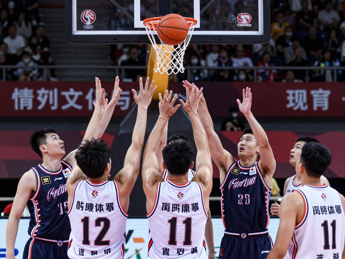 篮球象征丨团队精神代表什么,逆境成长如何体现,文化意义有哪些,为何能连接情感 篮球象征丨团队精神代表什么,逆境成长如何体现,文化意义有哪些,为何能连接情感