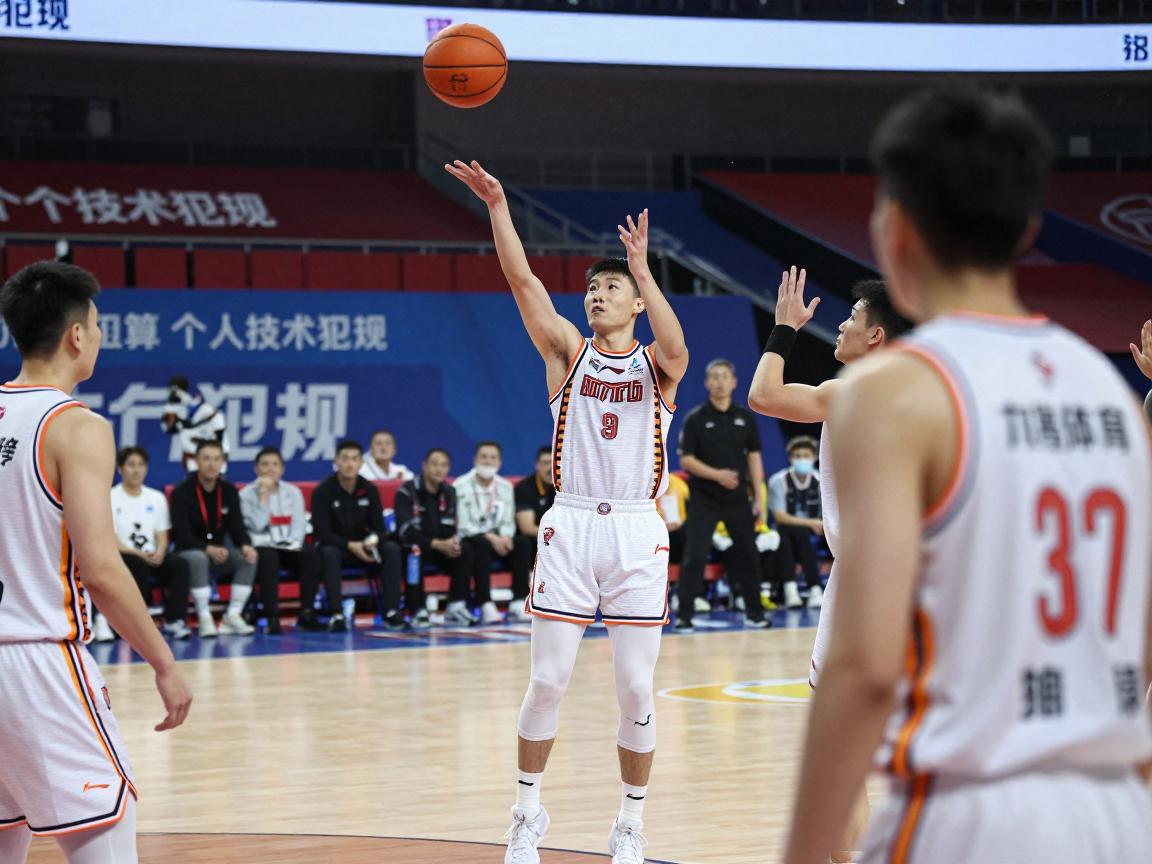 什么是篮球个人技术犯规,哪些行为算个人技术犯规,判罚几次罚球,怎样避免被判技术犯规 什么是篮球个人技术犯规,哪些行为算个人技术犯规,判罚几次罚球,怎样避免被判技术犯规