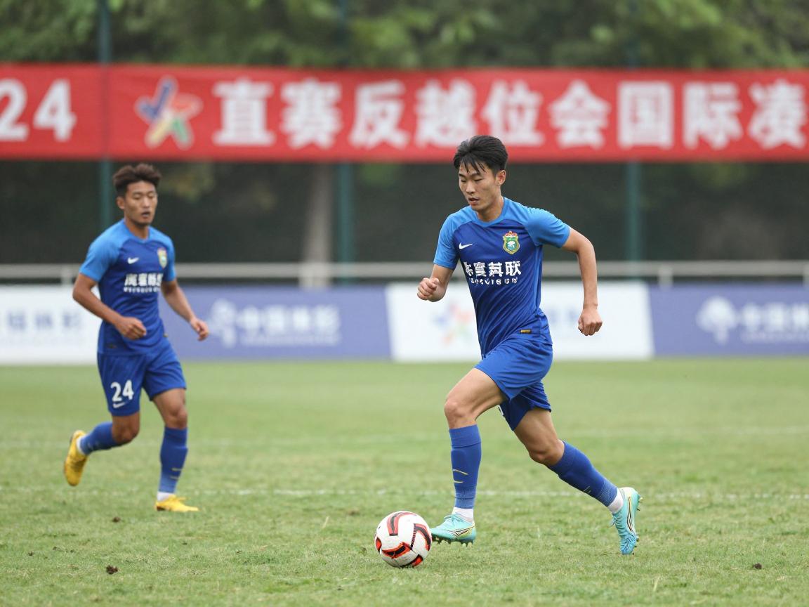 直塞反越位是什么意思,如何正确跑位,传球时机怎么把握,斜插和直插哪个好 直塞反越位是什么意思,如何正确跑位,传球时机怎么把握,斜插和直插哪个好