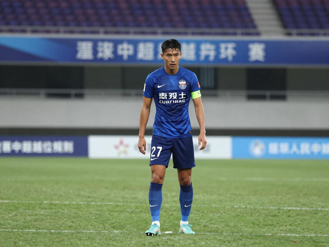 中超给出的越位是什么意思啊,中超越位规则与国际接轨吗,VAR如何改变越位判罚 中超给出的越位是什么意思啊,中超越位规则与国际接轨吗,VAR如何改变越位判罚