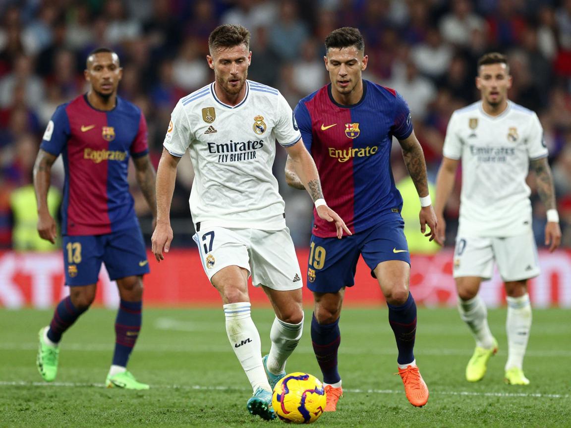 皇马对巴萨的球员:谁是国家德比真正主角,如何评价传奇表现,未来对决有何看点? 皇马对巴萨的球员:谁是国家德比真正主角,如何评价传奇表现,未来对决有何看点?