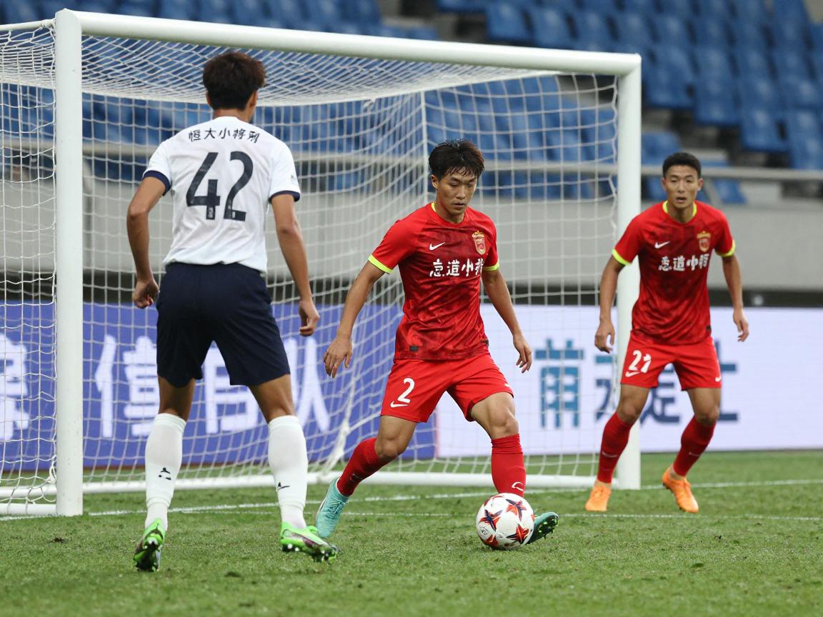 恒大小将点球,为何屡屡临危受命,点球大战心理如何调整,未来谁能扛起大旗 恒大小将点球,为何屡屡临危受命,点球大战心理如何调整,未来谁能扛起大旗