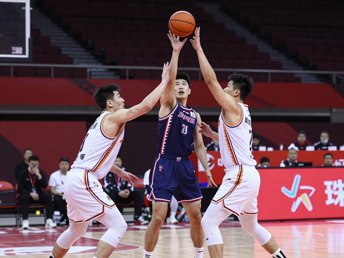 绕挡拆是什么意思,篮球防守技巧,如何破解挡拆配合 绕挡拆是什么意思,篮球防守技巧,如何破解挡拆配合